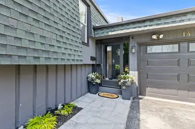 14 The Cedars, St. Catharines, On, L2m 6m8