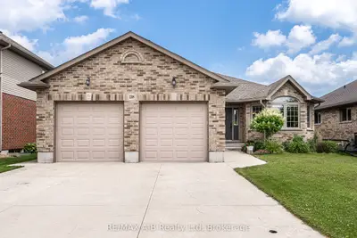 Detached in St. Marys