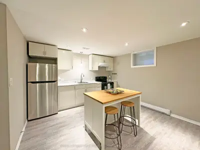 Detached in Hamilton