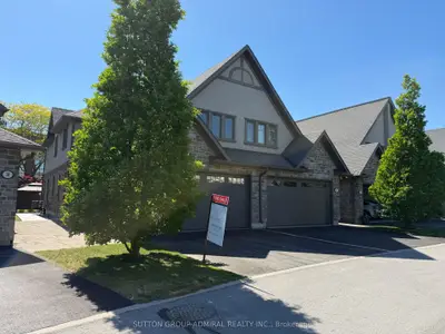 Att/Row/Townhouse in Belleville