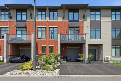 Att/Row/Townhouse in Orleans - Cumberland and Area