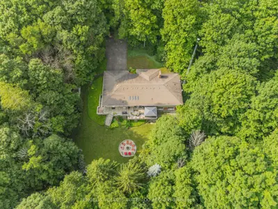 Detached in Wilmot