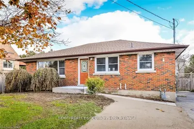 130 Forfar Street E, Centre Wellington, On N1m 1b2