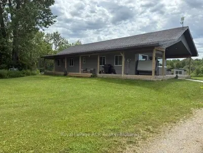 382162 E Concession 17 Road E, Georgian Bluffs, On N0h 2t0
