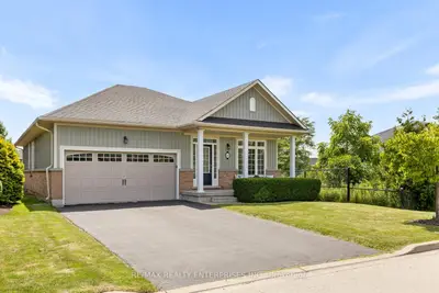 Detached in Grimsby