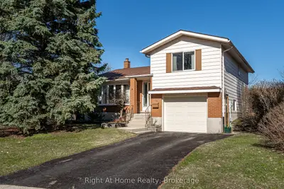 34 White Street, Stratford, On N5a 7m5