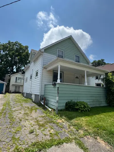4680 Ryerson Crescent, Niagara Falls, On L2j 0e8