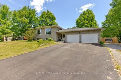 Detached in Petawawa