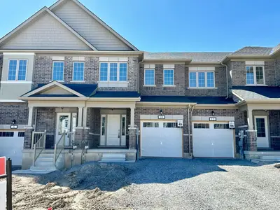 Att/Row/Townhouse in Thorold