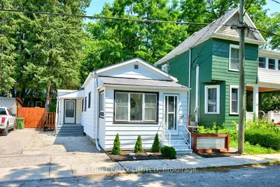 Detached in St. Thomas