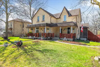 Detached in Lambton Shores