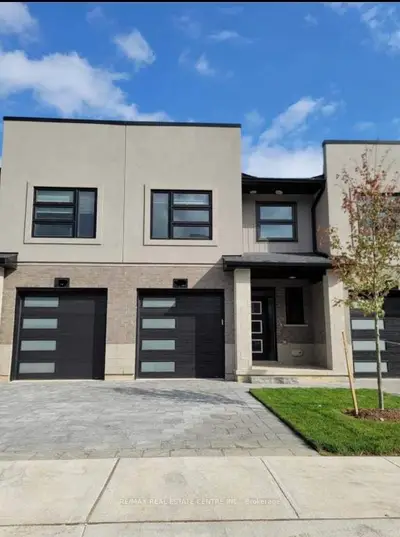 Att/Row/Townhouse in London South