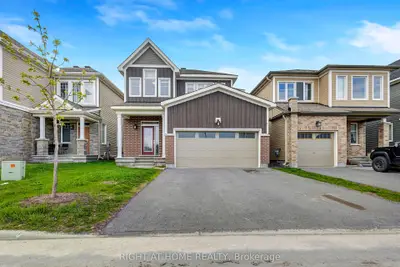 Detached in Stittsville - Munster - Richmond