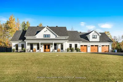 55 De La Seignerie Estates E, Champlain, On K0b 1k0