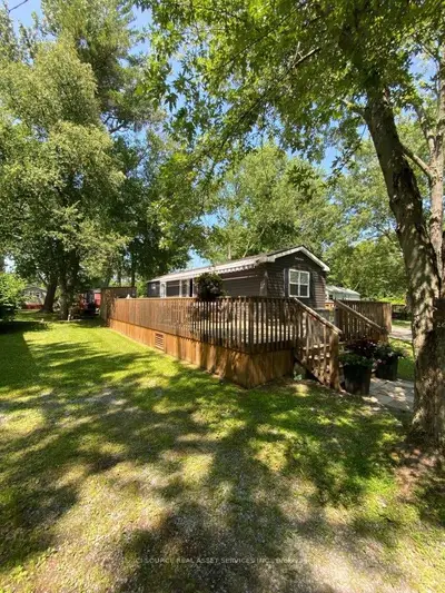 MobileTrailer in Prince Edward County