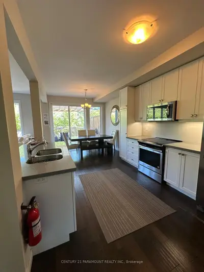 120 DELPHI Lane, Blue Mountains, ON N0H 1J0