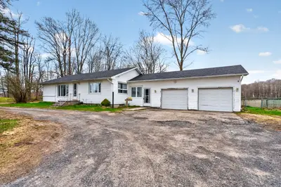 3248 Highway 32 Highway, Leeds And The Thousand Islands, On K0h 2n0