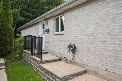 300 Auden Road, Guelph, On N1e 6s3