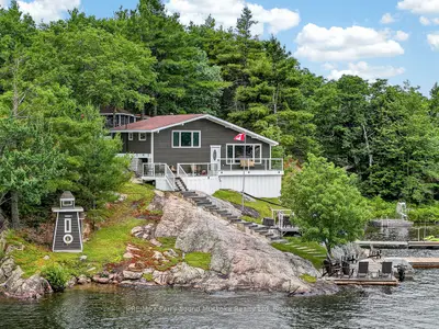 101 Healey Lake Water, The Archipelago, On P0c 1h0
