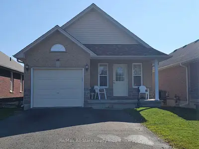 Detached in Kawartha Lakes