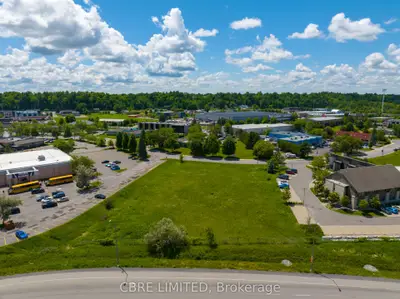 881 Taylor Creek Drive, Orleans - Cumberland And Area, On K4a 0z9