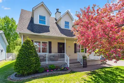 Detached in Stittsville - Munster - Richmond