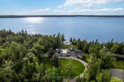 101 Ridge Drive, Kawartha Lakes, On K0m 2b0