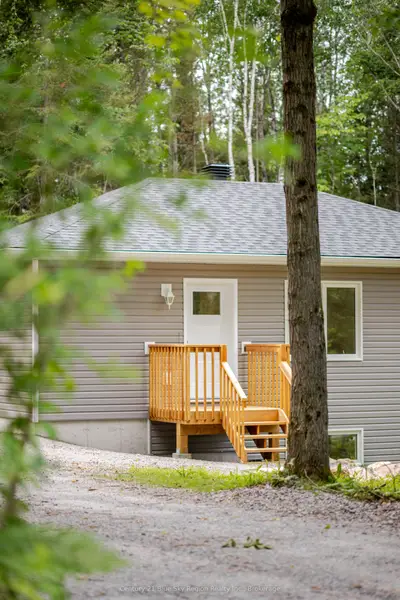 205 Greenwood Drive, Bonfield, On P0h 1e0