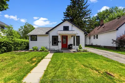 Detached in Haldimand