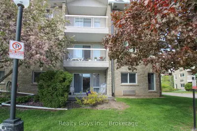 1099 Clonsilla Avenue 226 B, Peterborough, On K9j 8l7