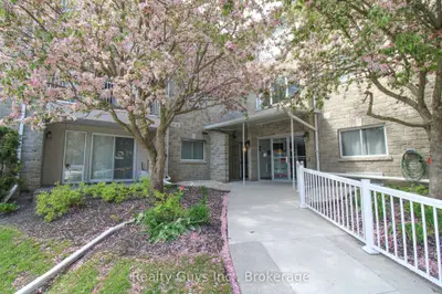 1099 Clonsilla Avenue 226 B, Peterborough, On K9j 8l7