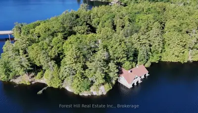 1115 Acton Island Road, Muskoka Lakes, On P0c 1a0