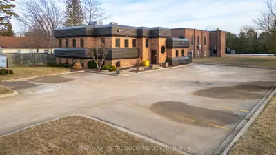 2695 Hamilton Road B, Sarnia, On N0n 1c0