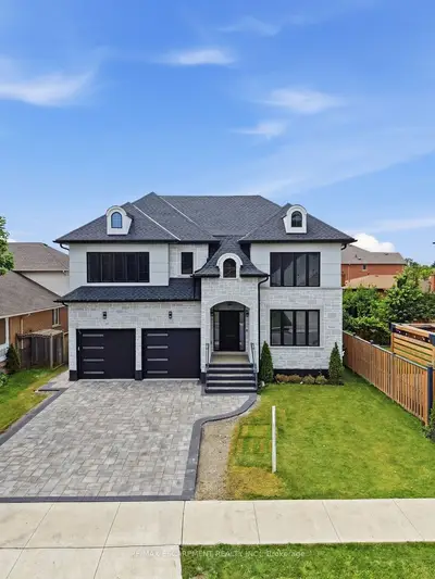62 Jeremy Street, Hamilton, On L9a 2t1
