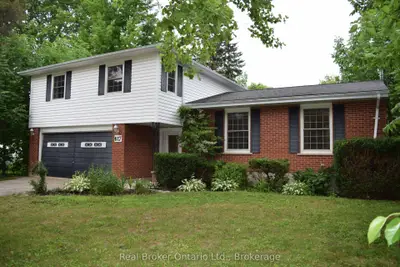 Detached in Saugeen Shores