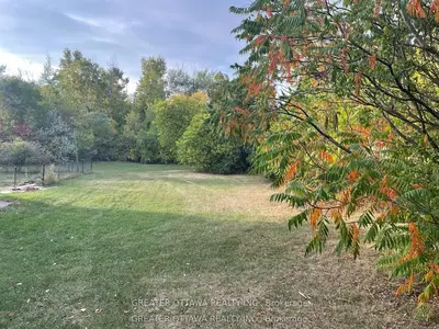 000 Townline Road, Carleton Place, On K7c 2c9