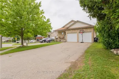 Detached in Cambridge