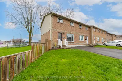 182 Rosemund Crescent, Kingston, On K7m 6z1