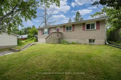 92 Wallbridge Crescent, Belleville, On K8p 1z4