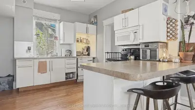 126 Third Avenue E, North Bay, On P1b 1m5