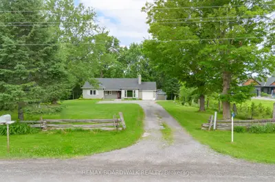 Detached in Mississippi Mills