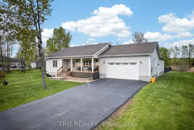 52 Kimberly Avenue, North Grenville, On K0g 1j0