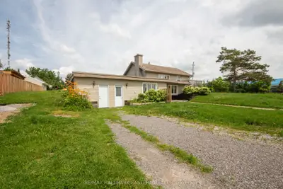 1624 CHEMONG Road, Selwyn, ON K9J 6X2