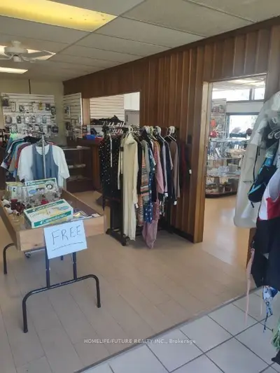 93 Ottawa Avenue, South River, On P0a 1x0