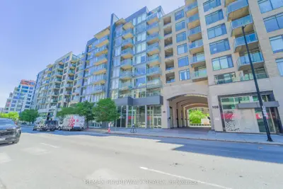 Condo Apartment in Westboro - Hampton Park