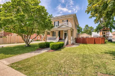 459 Wallace Avenue N, North Perth, On N4w 1l5