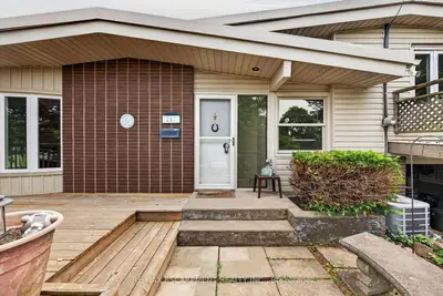 Detached in Hamilton