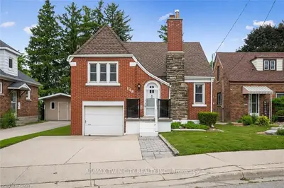 Detached in Waterloo