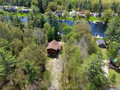 Detached in Gravenhurst
