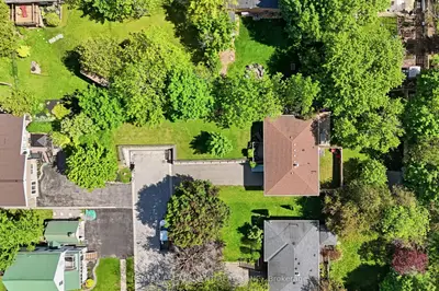 52 Grand Avenue, Haldimand, On N3w 2j5